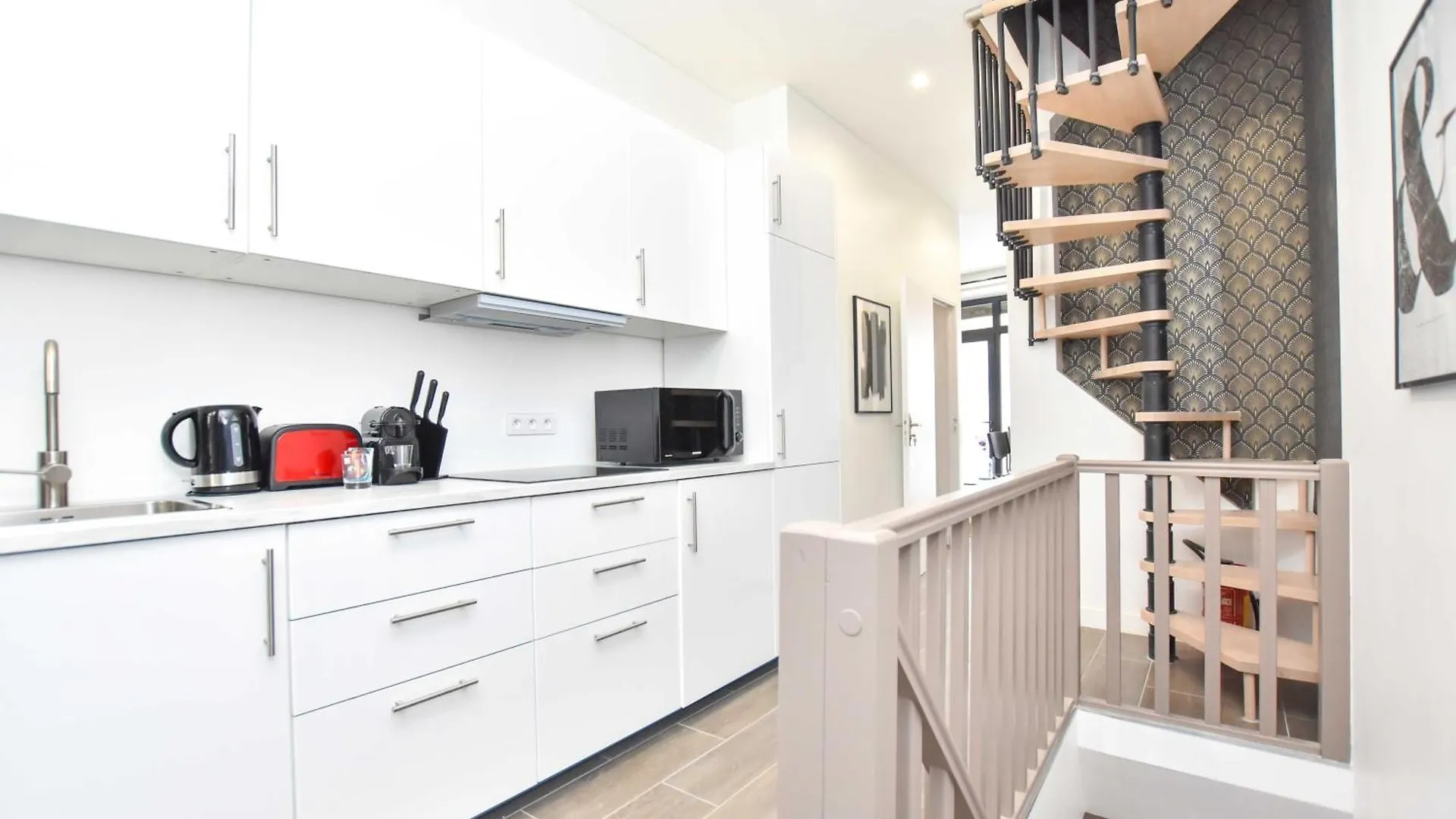 Family Apartment - 4Br - 10P - Menilmontant Paris 0*,  France