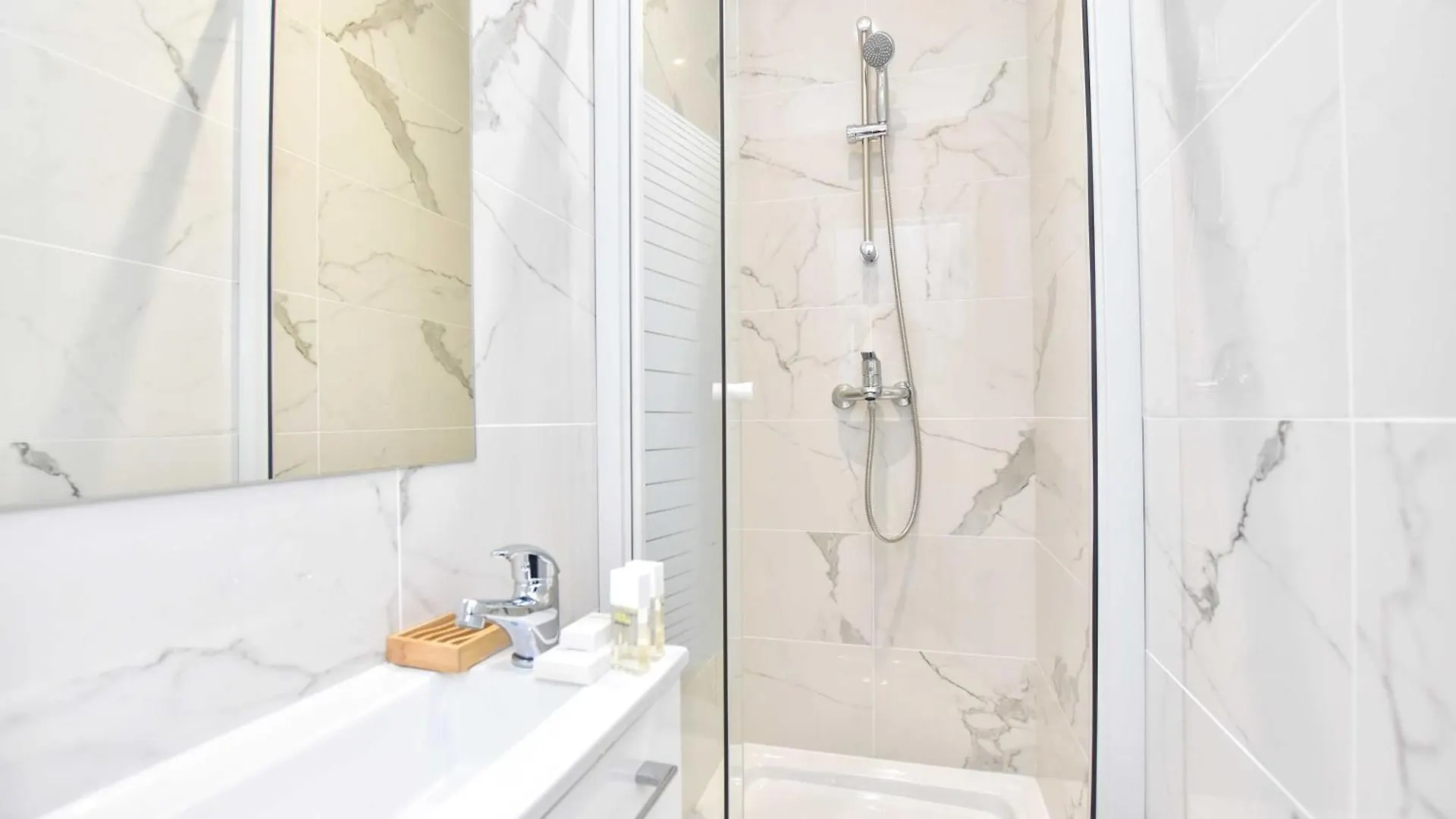 Family Apartment - 4Br - 10P - Menilmontant Paris